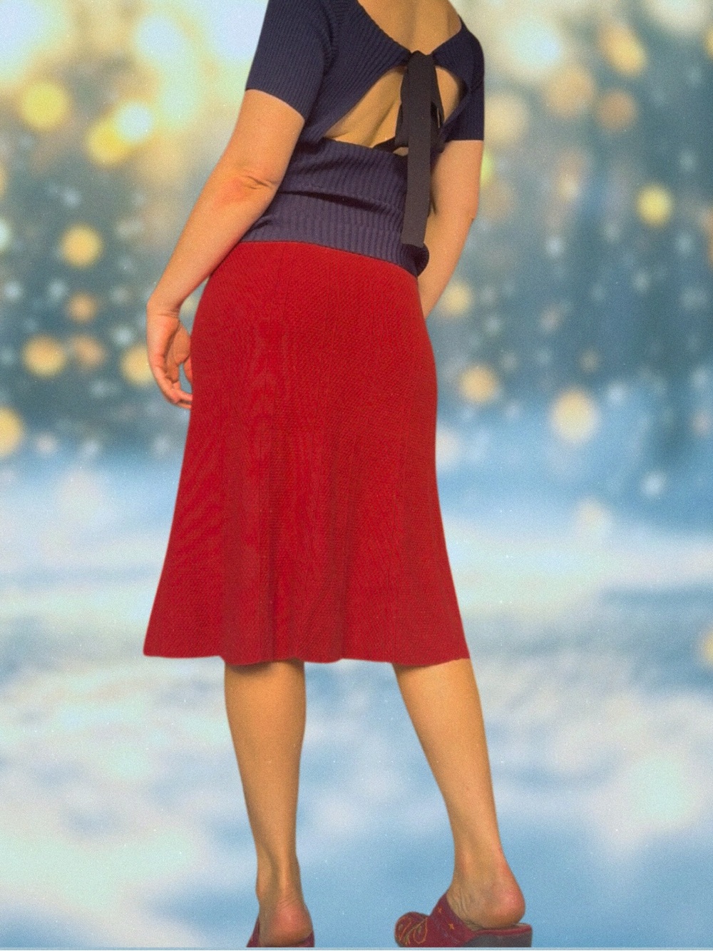 Classic Flared Brick Red Knit Midi Skirt
